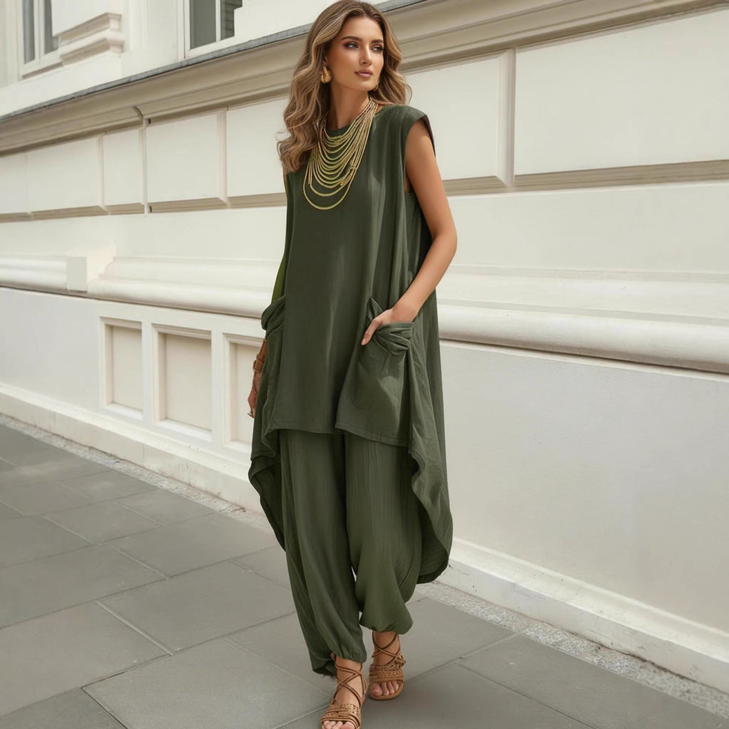 Sleeveless 3D-Cut Resort Two-Piece Set | Top & Trousers
