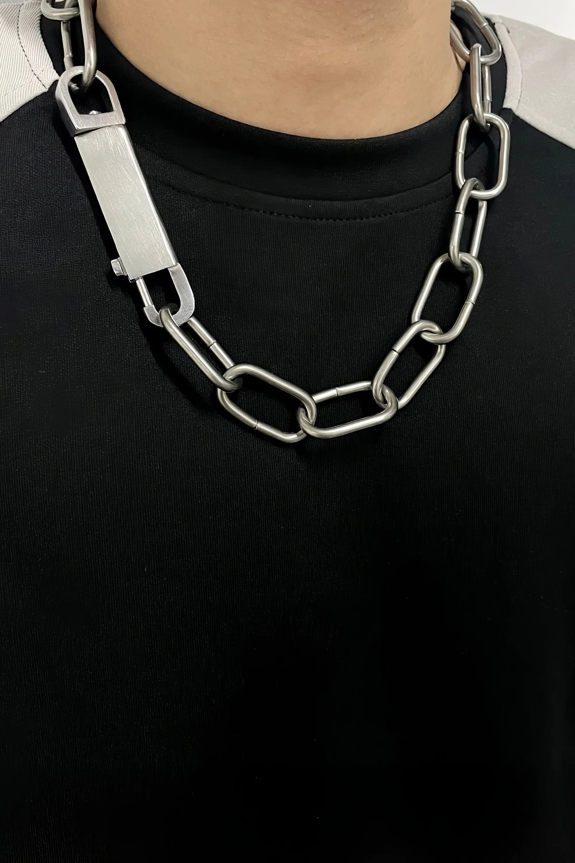 Parure de collier style punk