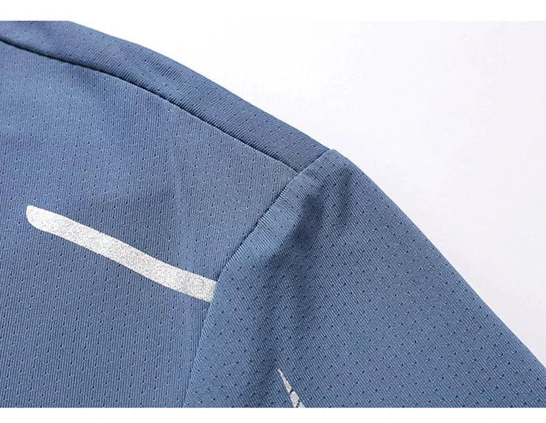 CHRLCK Men's Quick Dry Running T-Shirt Size M Breathable Outdoor Sports Tee Hiking Fishing Summer Essentials